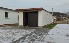 Novostavby dvoch rodinných domov a garáž na predaj